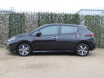 NISSAN LEAF 40kWh Acenta Hatchback 5dr Electric Auto (150 ps)