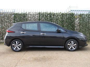NISSAN LEAF 40kWh Acenta Hatchback 5dr Electric Auto (150 ps)