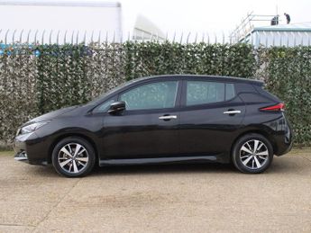 NISSAN LEAF 40kWh Acenta Hatchback 5dr Electric Auto (150 ps)