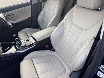 BMW 3 SERIES 2.0 320d Sport Saloon 4dr Diesel Auto xDrive Auto 
