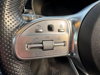 MERCEDES-BENZ C-CLASS 2.0 C300d AMG Line (Premium Plus) Estate 5dr  