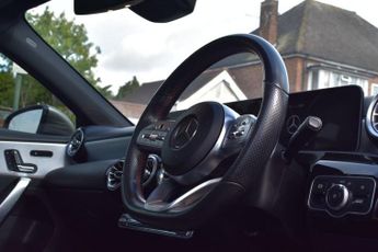 MERCEDES-BENZ A CLASS 1.5 A180d AMG Line (Premium Plus 2) Hatchback 5dr Diesel 7G-DCT 