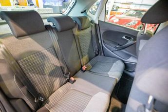 VOLKSWAGEN POLO 1.2 TSI BlueMotion Tech Match Edition Hatchback 5dr Petrol DSG E