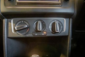 VOLKSWAGEN POLO 1.2 TSI BlueMotion Tech Match Edition Hatchback 5dr Petrol DSG E