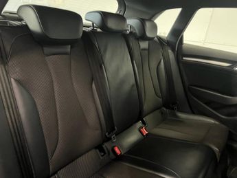 AUDI A3 2.0 TDI 35 S line Sportback 5dr Diesel S Tronic Euro 6 (s/s) (15