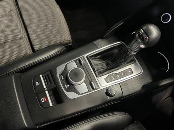 AUDI A3 2.0 TDI 35 S line Sportback 5dr Diesel S Tronic Euro 6 (s/s) (15