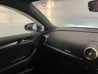 AUDI A3 2.0 TDI 35 S line Sportback 5dr Diesel S Tronic Euro 6 (s/s) (15