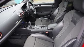 AUDI A3 2.0 TDI S line Sportback 5dr Diesel S Tronic quattro Euro 6 (s/s