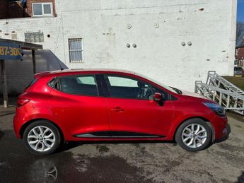 RENAULT CLIO 1.2 16V Dynamique Nav Hatchback 5dr Petrol Manual Euro 6 (75 ps)
