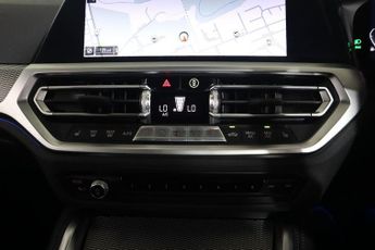 BMW 4 SERIES 2.0 420i M Sport Coupe 2dr Petrol Auto Euro 6 (s/s) (184 ps)