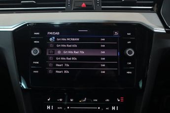 VOLKSWAGEN PASSAT 1.4 TSI 13kWh GTE Saloon 4dr Petrol Plug-in Hybrid DSG Euro 6 (s