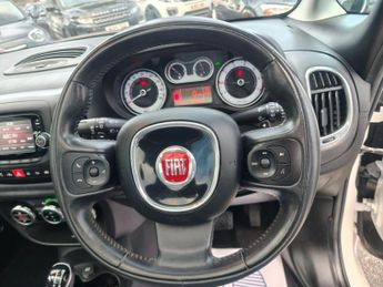 FIAT 500L 1.3 MultiJet Lounge MPW 5dr Diesel Dualogic Euro 5 (s/s) (85 bhp