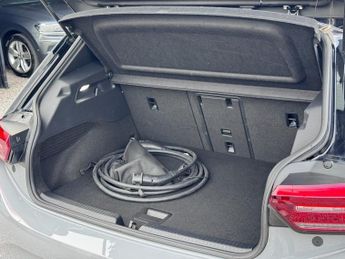 VOLKSWAGEN ID.3 77kWh Pro S Tour 5dr - ONE OWNER