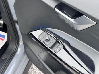 VOLKSWAGEN ID.3 77kWh Pro S Tour 5dr - ONE OWNER