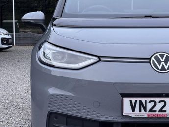 VOLKSWAGEN ID.3 77kWh Pro S Tour 5dr - ONE OWNER