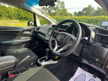 HONDA FIT 1.3 Automatic Petrol Hatchback Red 5dr