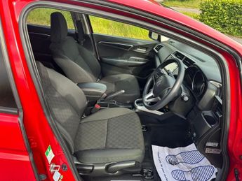 HONDA FIT 1.3 Automatic Petrol Hatchback Red 5dr