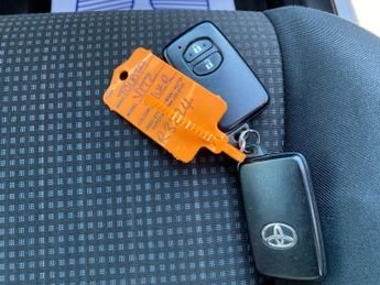 TOYOTA YARIS 1.5 Hybrid Automatic Petrol Hatchback Silver 5dr