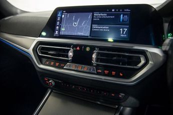 BMW 3 SERIES 2.0 330e 12kWh M Sport Saloon 4dr Petrol Plug-in Hybrid Auto Eur