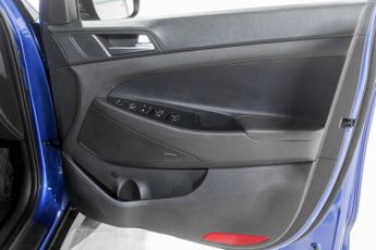 HYUNDAI TUCSON 1.6 CRDi MHEV Premium SE SUV 5dr Diesel Hybrid DCT Euro 6 (s/s) 