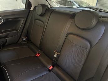 FIAT 500X 1.6 MultiJetII Cross SUV 5dr Diesel DCT Euro 6 (s/s) (120 ps)