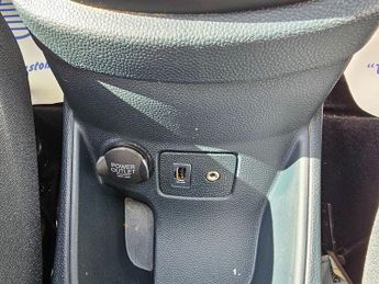 FORD FIESTA Silver 1.4 Titanium hatchback, 45,500 miles, ULEZ compliant, Aut