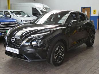 NISSAN JUKE 1.6 N-Connecta SUV 5dr Petrol Hybrid Auto Euro 6 (143 ps)