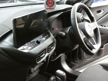 NISSAN JUKE 1.6 N-Connecta SUV 5dr Petrol Hybrid Auto Euro 6 (143 ps)