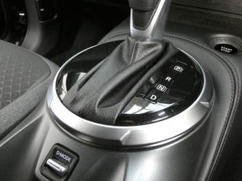 NISSAN JUKE 1.6 N-Connecta SUV 5dr Petrol Hybrid Auto Euro 6 (143 ps)