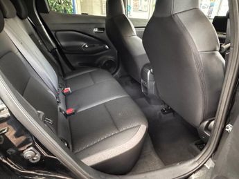 NISSAN JUKE 1.6 N-Connecta SUV 5dr Petrol Hybrid Auto Euro 6 (143 ps)