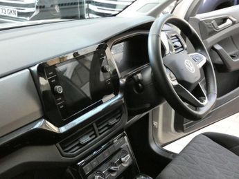 VOLKSWAGEN T-CROSS 1.0 TSI Match SUV 5dr Petrol DSG Euro 6 (s/s) (115 ps)