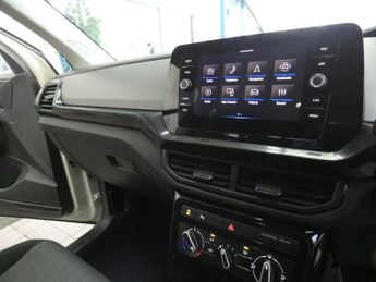 VOLKSWAGEN T-CROSS 1.0 TSI Match SUV 5dr Petrol DSG Euro 6 (s/s) (115 ps)