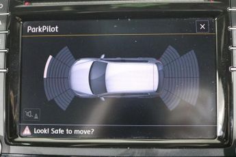 VOLKSWAGEN TIGUAN 2.0 TDI BlueMotion Tech Match Edition SUV 5dr Diesel DSG 4WD Eur