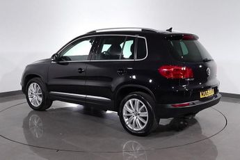 VOLKSWAGEN TIGUAN 2.0 TDI BlueMotion Tech Match Edition SUV 5dr Diesel DSG 4WD Eur
