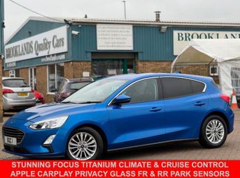 Ford Focus 1.0T EcoBoost Titanium Hatchback 5 Door Desert Island Blue Petro