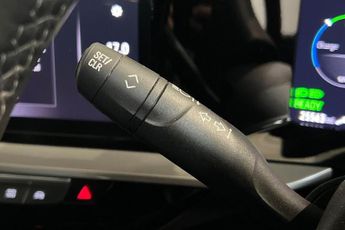 VAUXHALL MOKKA ELECTRIC 50kWh Ultimate SUV 5dr Electric Auto (136 ps) Panoramic Rear Vie