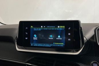 PEUGEOT E-208 50kWh Allure Premium Hatchback 5dr Electric Auto (7kW Charger) (