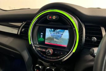 MINI Electric Hatch Cooper SE 32.6kWh Level 2 Hatchback 3dr Electric Auto (184 ps) R