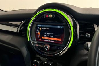 MINI Electric Hatch Cooper SE 32.6kWh Level 2 Hatchback 3dr Electric Auto (184 ps) R