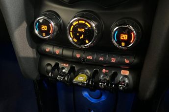 MINI Electric Hatch Cooper SE 32.6kWh Level 2 Hatchback 3dr Electric Auto (184 ps) R