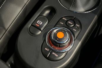 MINI Electric Hatch Cooper SE 32.6kWh Level 2 Hatchback 3dr Electric Auto (184 ps) R