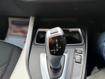 BMW 1 SERIES 1.5 118i SE Business Hatchback 5dr Petrol Auto Euro 6 (s/s) (136