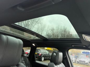 LAND ROVER RANGE ROVER SPORT 3.0 SD V6 Autobiography Dynamic SUV 5dr Diesel Auto 4WD Euro 6 (