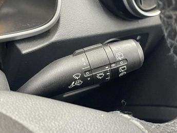 MG MG ZS 44.5kWh Exclusive SUV 5dr Electric Auto (143 ps)