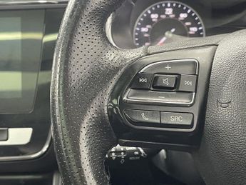 MG MG ZS 44.5kWh Exclusive SUV 5dr Electric Auto (143 ps)