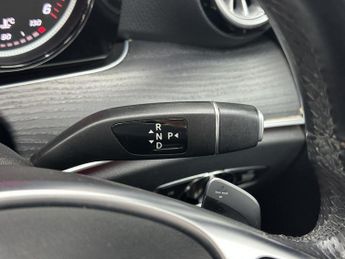 MERCEDES-BENZ E-CLASS 2.0 E220d AMG Line (Premium Plus) Coupe 2dr Diesel G-Tronic+ Eur