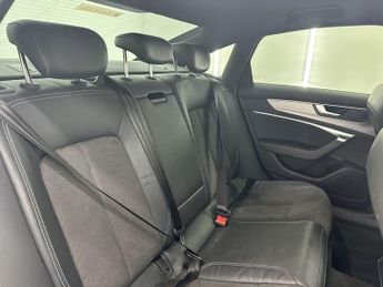 AUDI A6 SALOON 3.0 TDI V6 50 Black Edition Saloon 4dr Diesel Tiptronic quattro 