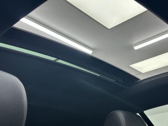 MERCEDES-BENZ E-CLASS 3.0 E350d V6 AMG Line (Premium Plus) Coupe 2dr Diesel G-Tronic+ 