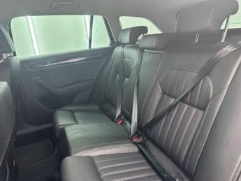 SKODA SUPERB 2.0 TDI Laurin & Klement Estate 5dr Diesel DSG Euro 6 (s/s) (190