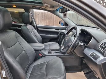 KIA SORENTO 2.2 CRDi KX-4 SUV 5dr Diesel Auto AWD Euro 5 (194 bhp)